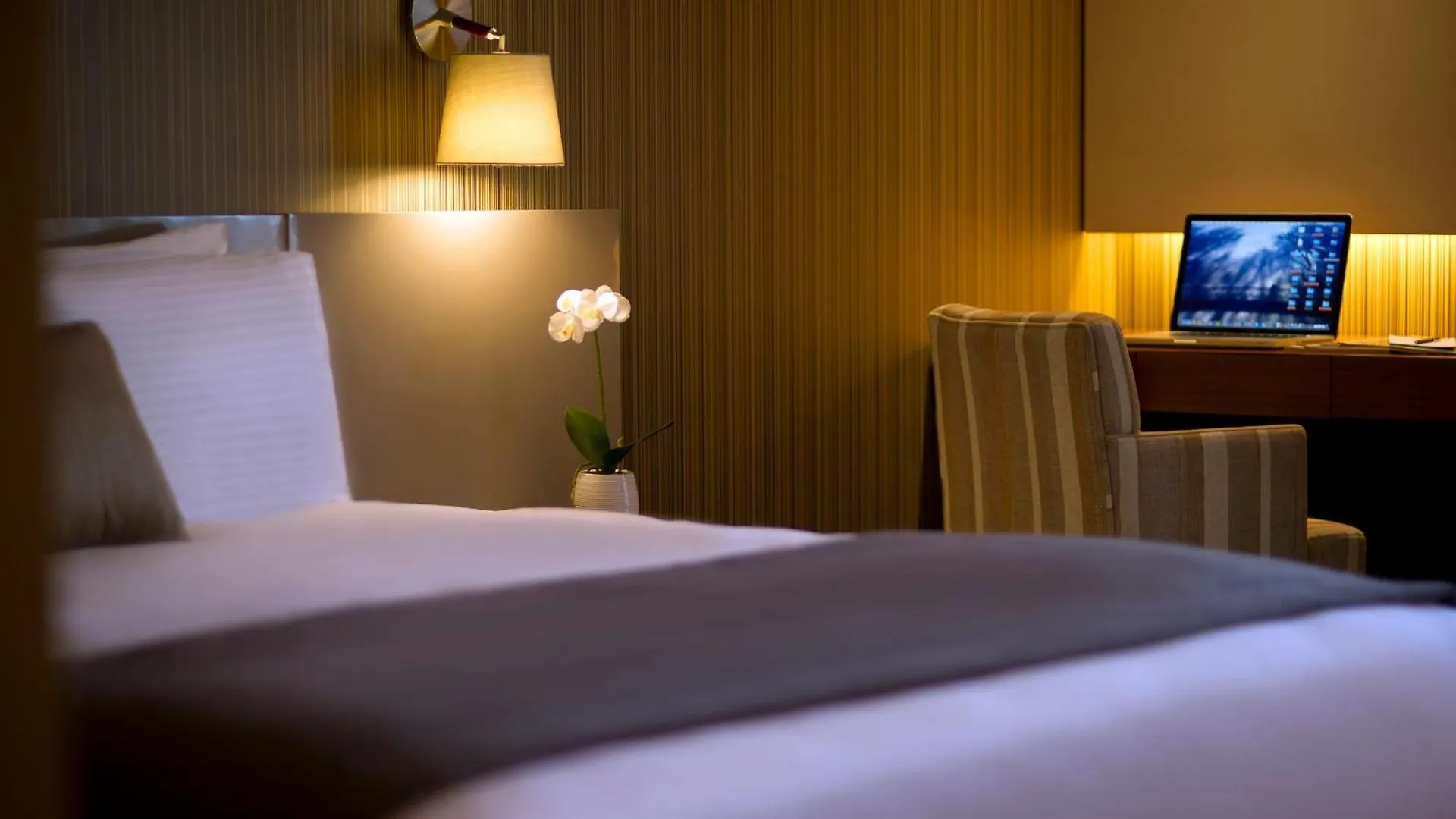 **** Aparthotel Parktower Suites Beirut Lebanon